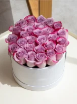 purple-roses-box-arrengement-flowers-in-belek-1.webp